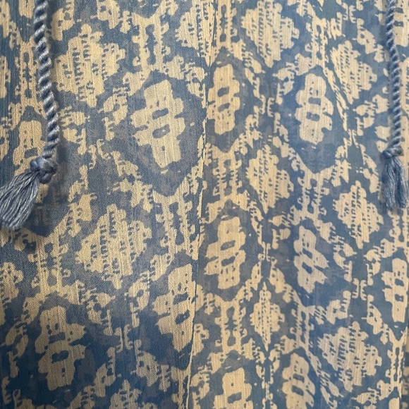 Lucky Brand Long Sleeve Blouse- Size L - Picture 3 of 4